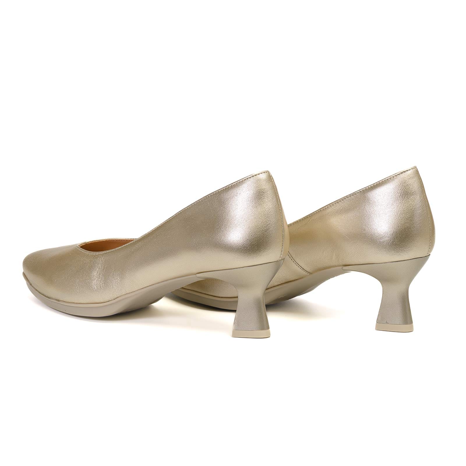 Desiree PV26 9 4 Salón MACA 1 Platino - Imagen 4